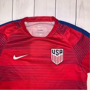 MENS NIKE DRIFIT USA SOCCER JERSEY